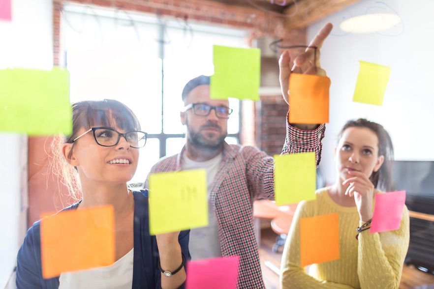 AdobeStock_170030537_C_REDPIXEL