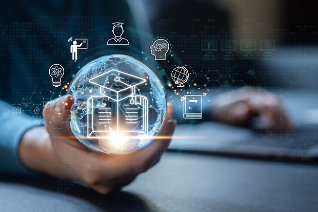 AdobeStock_675092445_C_JOURNEY STUDIO7